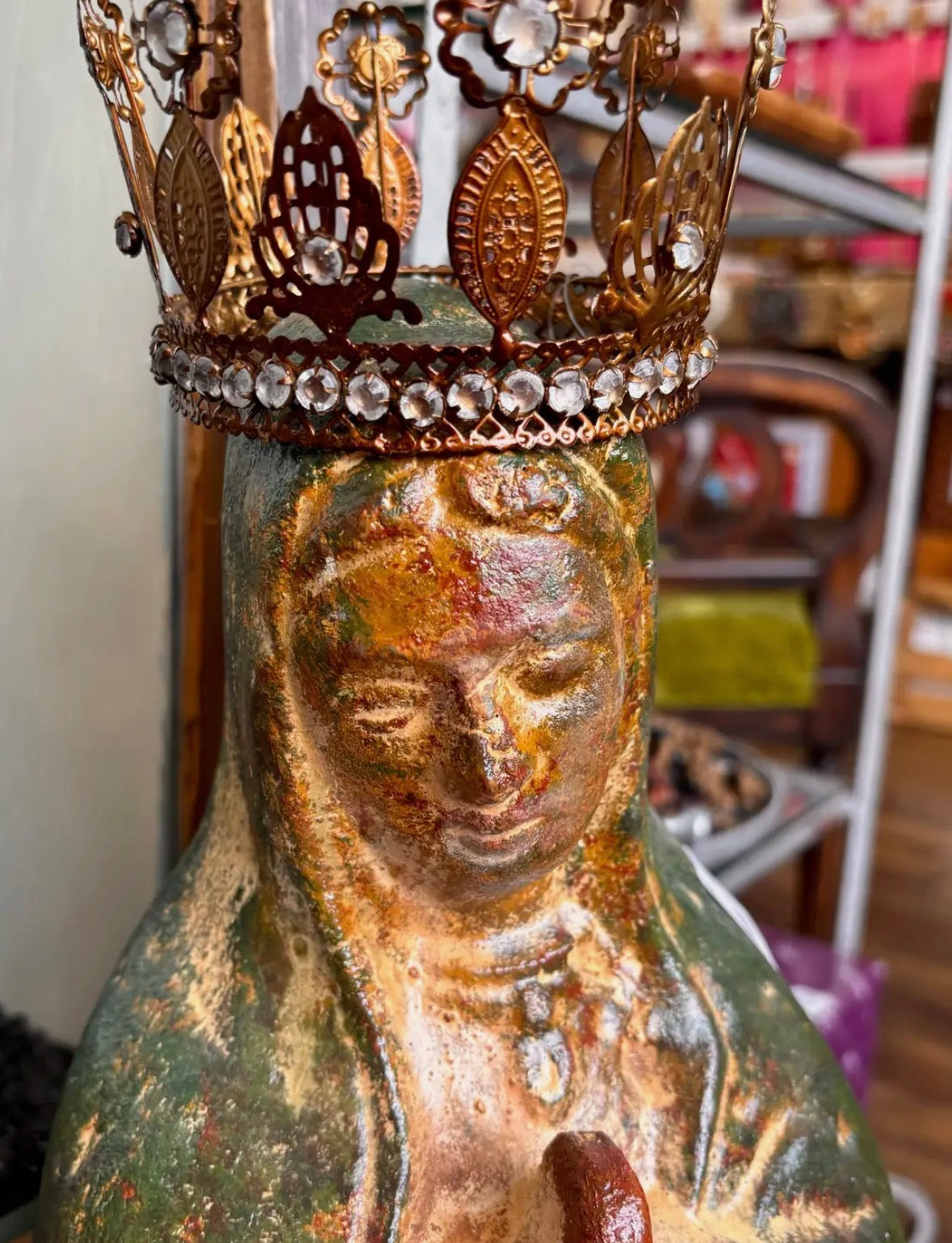 Madonna Crown