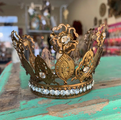 Madonna Crown